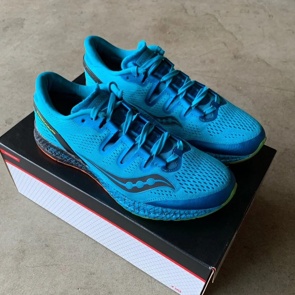 Saucony Freedom ISO Boost Lightweight Road Running/Training Sneakers 10.5 Womens - Picture 2 of 5